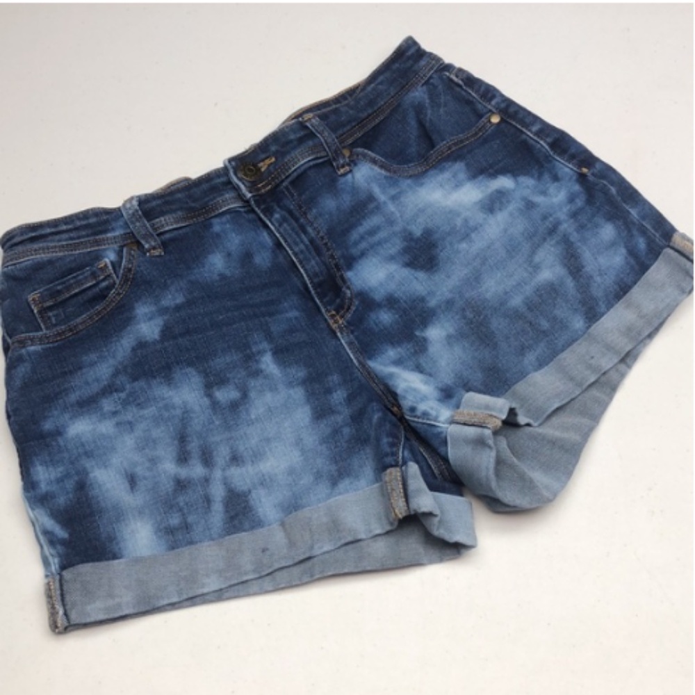 STRETCH R JEANS HIGH-RISE DENIM JEAN SHORTS W30 ⭐️